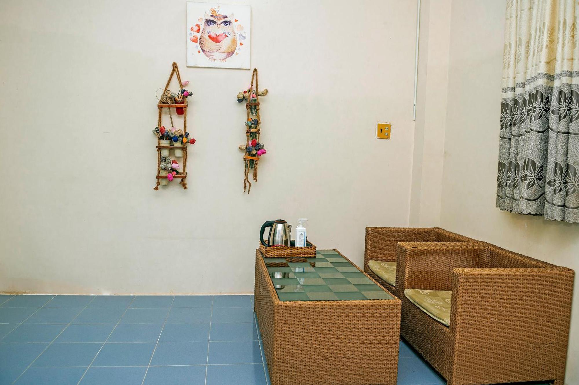 Khách Sạn Bụi Rạch Giá Exterior foto